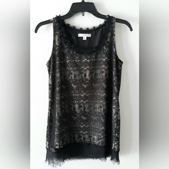 CAbi Anthropologie Lace Trim Top - Picture 2 of 6